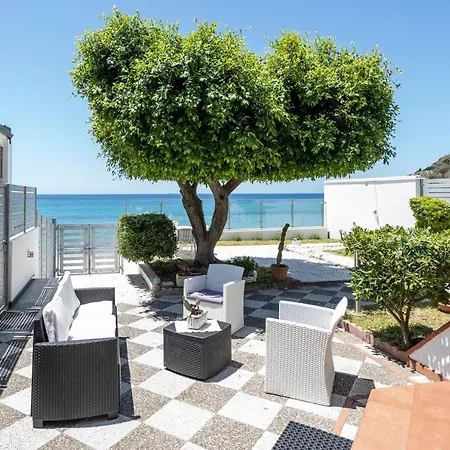 Amazing View Villa