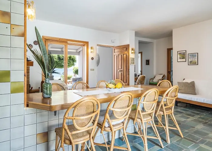 Amazing View Villa *